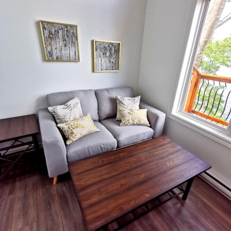 Knotty Pine Ocean Front Suite - Adults Only 英戈尼什 外观 照片