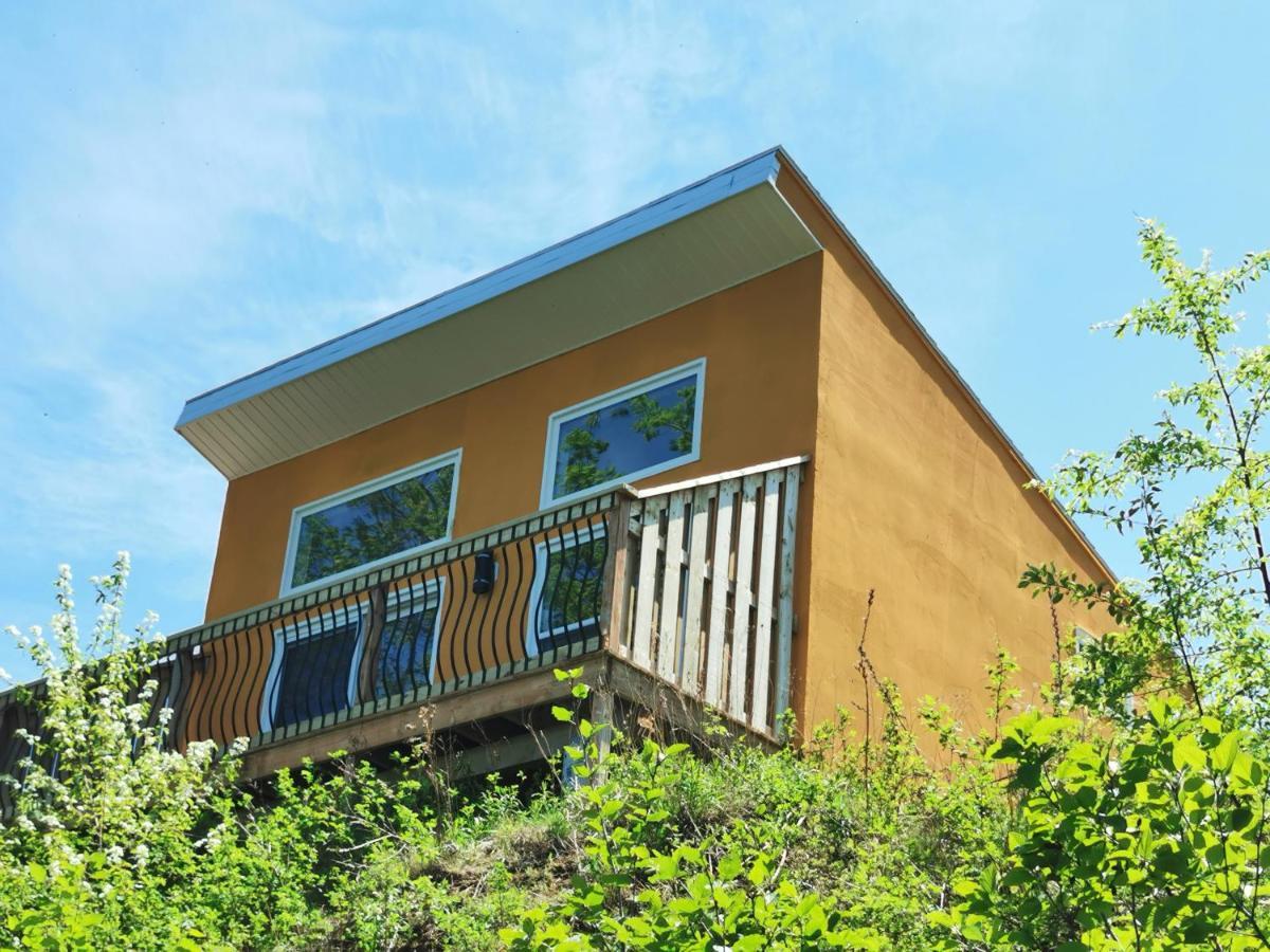 Knotty Pine Ocean Front Suite - Adults Only 英戈尼什 外观 照片